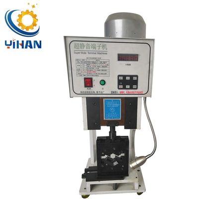 튜버 터미널을 위한 60KG 반자동 사전 단열된 와이어 터미널 크림핑 머신