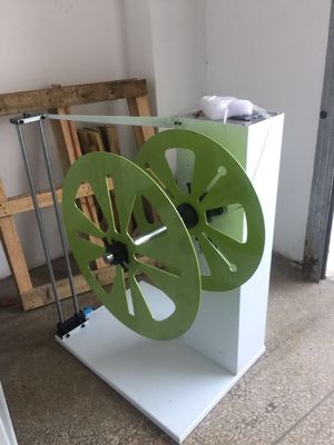 베트남 시장에서 부드럽고 안정적인 와이어 공급을 위해 350mm 트레이 지름 와이어 피더